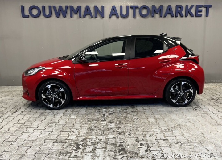 Toyota Yaris 1.5 Hybrid AT EXECUTIVE V 2025