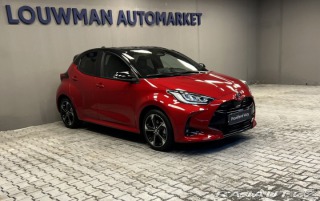 Toyota Yaris 1.5 Hybrid AT EXECUTIVE V 2025
