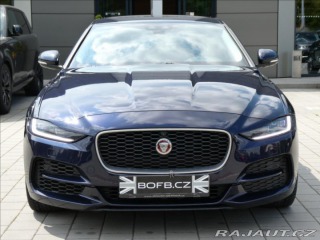 Jaguar XE 2,0 P300 SE, 1.Maj ČR, AW 2019