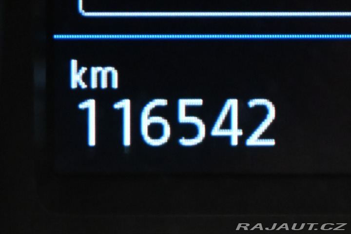 Volkswagen Passat 2,0 TDI 110 kW DSG Busine 2022