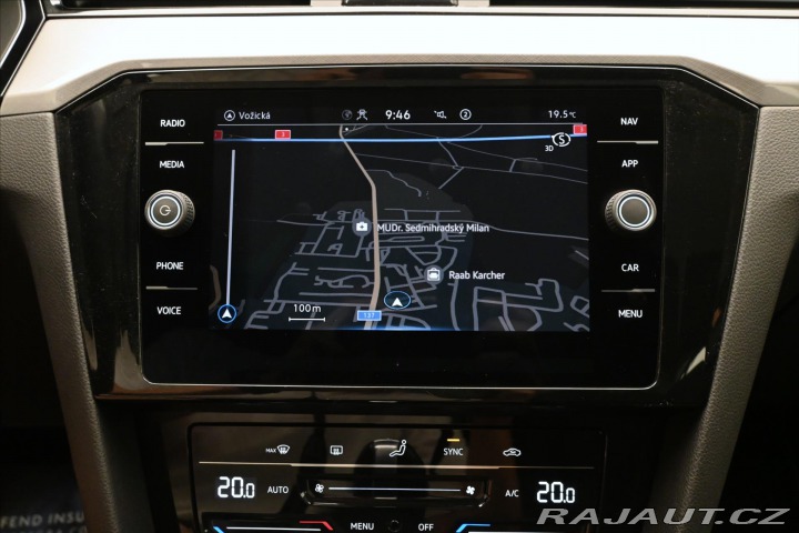 Volkswagen Passat 2,0 TDI 110 kW DSG Busine 2022