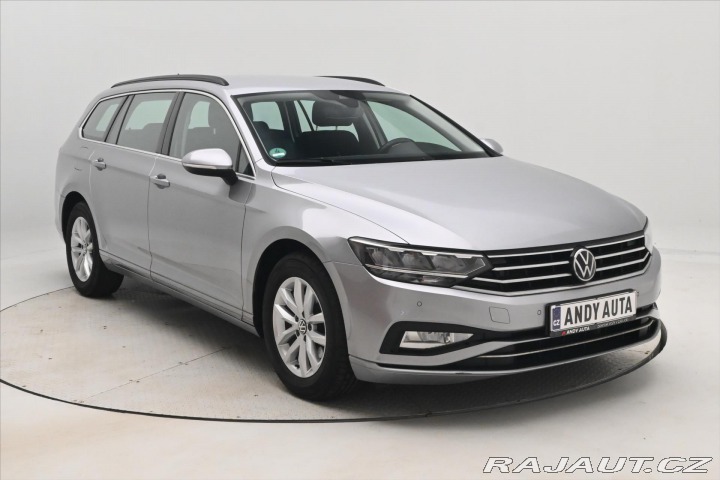 Volkswagen Passat 2,0 TDI 110 kW DSG Busine 2022