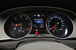Volkswagen Passat 2,0 TDI 110 kW DSG Busine 2022