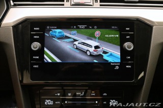 Volkswagen Passat 2,0 TDI 110 kW DSG Busine 2022