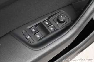 Volkswagen Passat 2,0 TDI 110 kW DSG Busine 2022