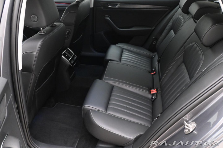 Škoda Superb 2,0 TDI 110kW DSG Style Z 2022