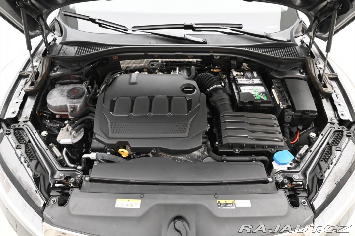 Škoda Superb 2,0 TDI 110kW DSG Style Z 2022