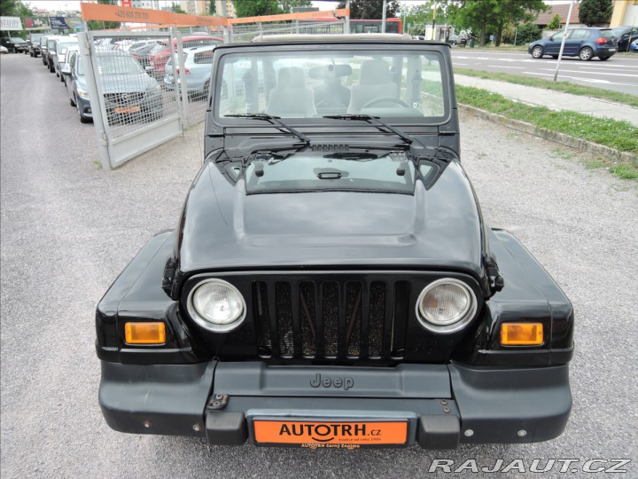 Jeep Wrangler 4,0 i 4x4 Sahara Klima We 2003