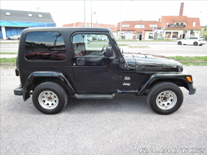 Jeep Wrangler 4,0 i 4x4 Sahara Klima We 2003