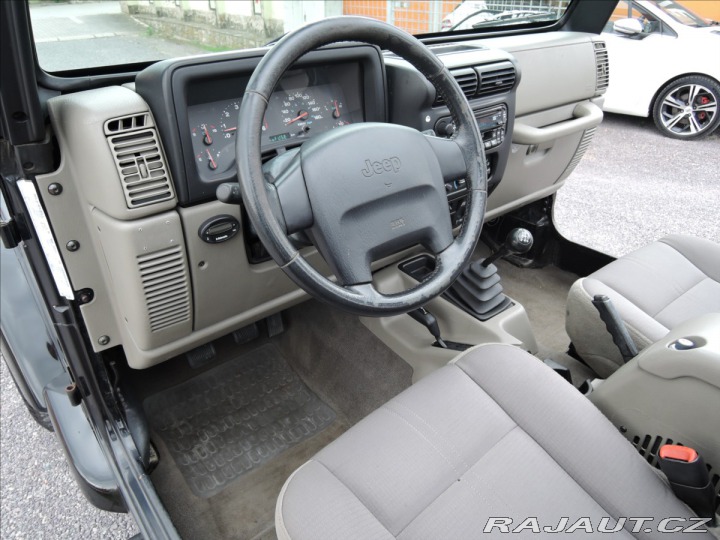 Jeep Wrangler 4,0 i 4x4 Sahara Klima We 2003