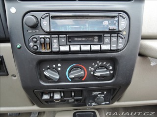 Jeep Wrangler 4,0 i 4x4 Sahara Klima We 2003