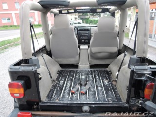 Jeep Wrangler 4,0 i 4x4 Sahara Klima We 2003