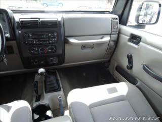 Jeep Wrangler 4,0 i 4x4 Sahara Klima We 2003