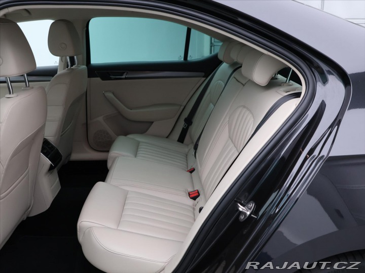 Škoda Superb 2,0 TDI 147kW DSG Style 4 2022