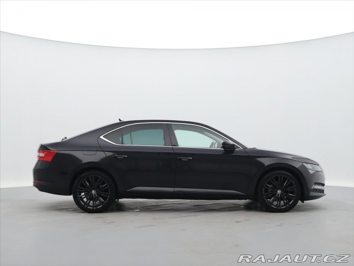 Škoda Superb 2,0 TDI 147kW DSG Style 4 2022