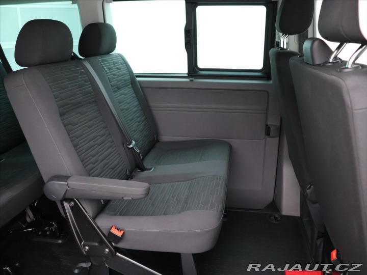 Volkswagen Caravelle 2,0 TDI 150kW DSG Long LE 2023