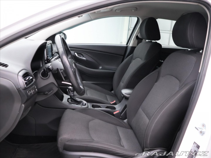 Hyundai i30 1,6 CRDi 85kW Aut. Style 2021