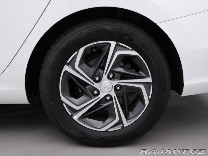 Hyundai i30 1,6 CRDi 85kW Aut. Style 2021