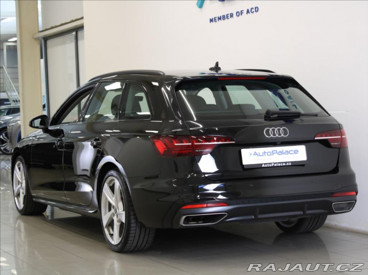 Audi A4 2,0 40TDi S-Line 56tkm. 1 2022