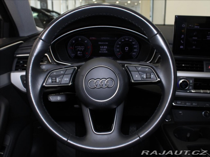 Audi A4 2,0 40TDi S-Line 56tkm. 1 2022