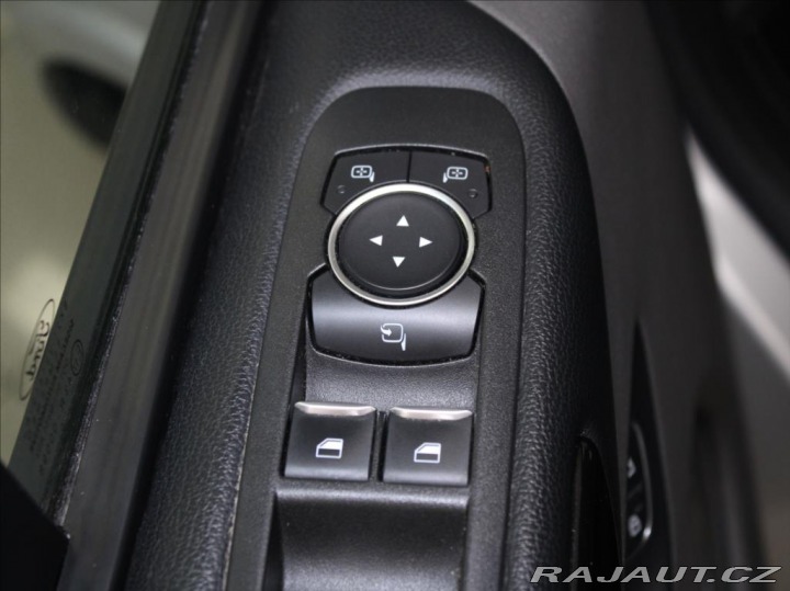 Ford Tourneo Custom 2,0 EB 136kW AT Kůže 117t 2020