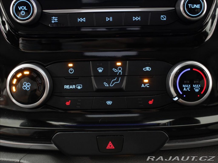 Ford Tourneo Custom 2,0 EB 136kW AT Kůže 117t 2020