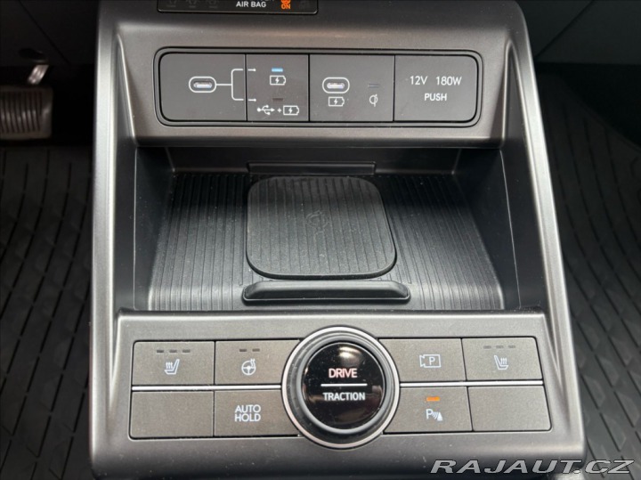 Hyundai Kona 1,6 T-GDI SMART 145KW AT 2024