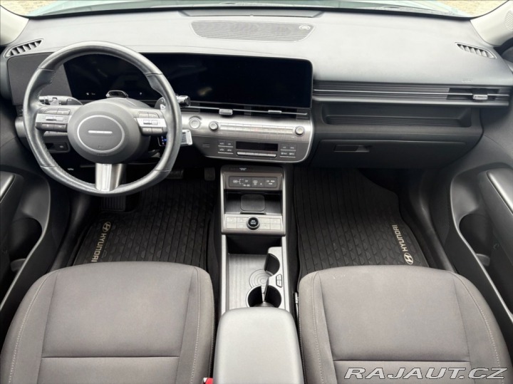 Hyundai Kona 1,6 T-GDI SMART 145KW AT 2024