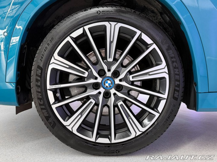 BMW iX1 xDrive 30 M-PAKET, INDIVI 2022