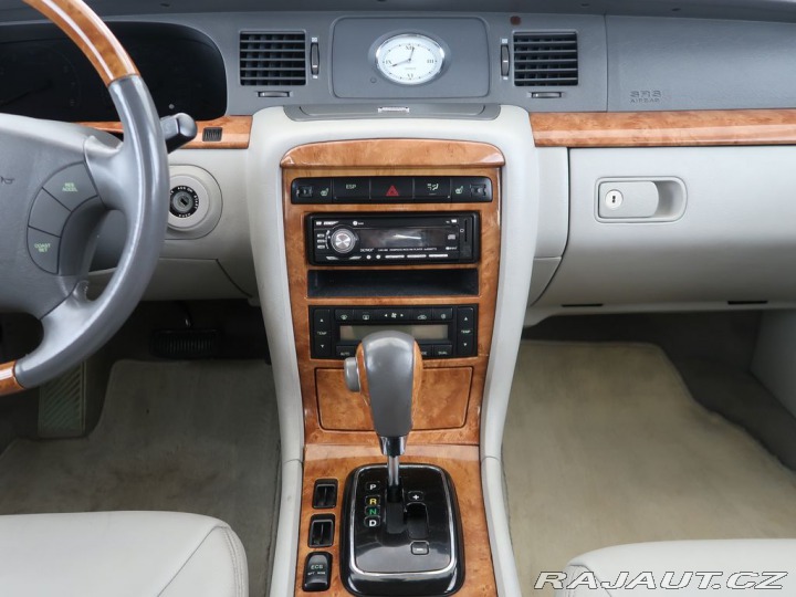 Kia Ostatní modely Opirus 3.5,V6,149kW,Automat,Exec 2005