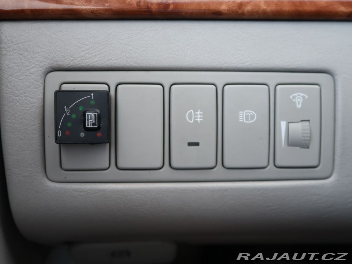 Kia Ostatní modely Opirus 3.5,V6,149kW,Automat,Exec 2005