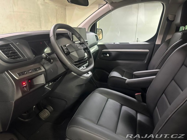 Toyota ProAce Verso 2.2, D, AT, L2, VIP, 7S, 2026
