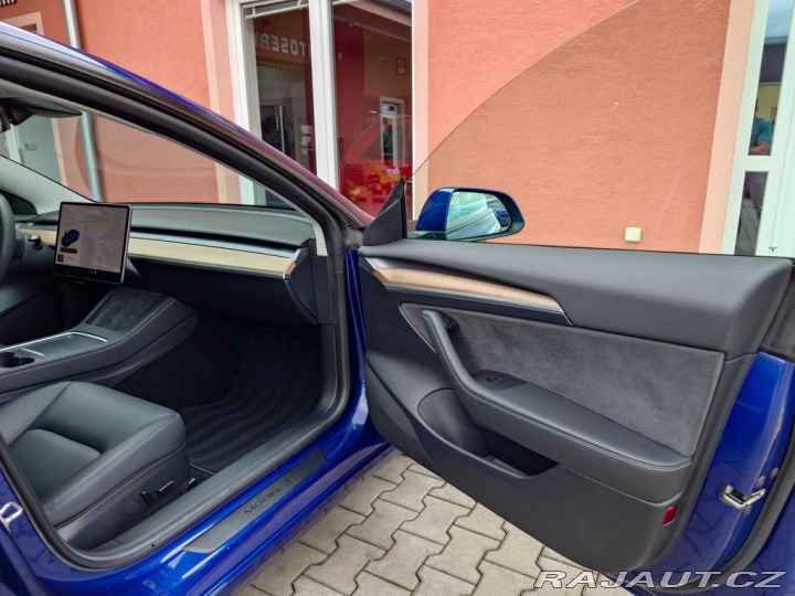 Tesla Model 3 Performance Dual Motor 37 2021