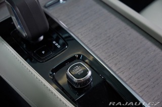Volvo XC90 2024
