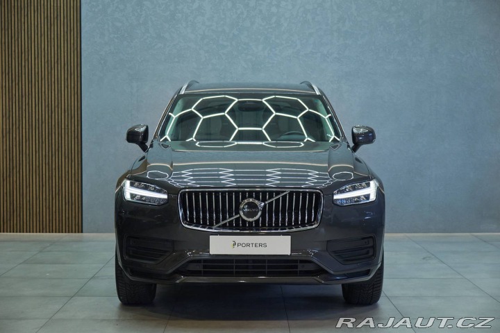 Volvo V90 2024