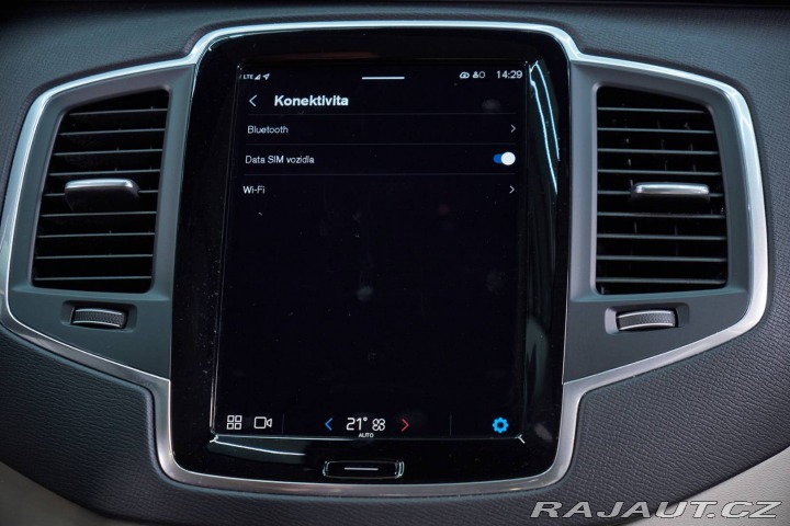 Volvo V90 2024