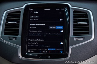 Volvo V90 2024