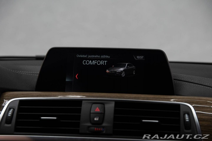 BMW 3 330e 135kW A/T8 2018