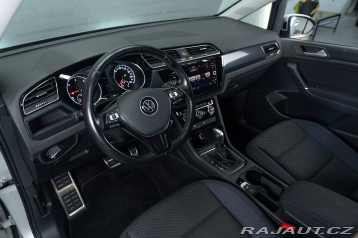 Volkswagen Touran 2.0 TDI SCR 150k Highlin 2021