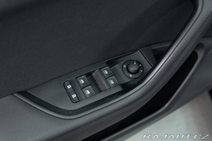 Škoda Superb Combi  2.0 TDI SCR Style 2021