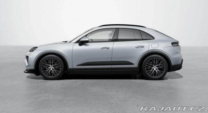 Porsche Macan 4 Electric 2026