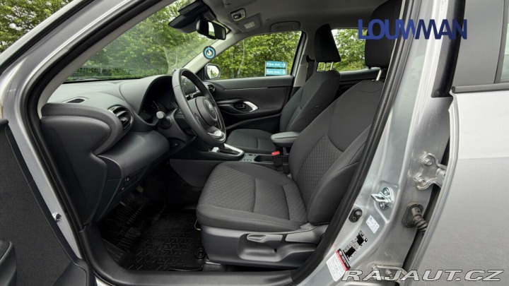 Toyota Yaris Cross 1.5L HEV CVT Comfort 2025