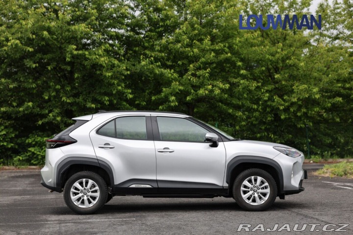 Toyota Yaris Cross 1.5L HEV CVT Comfort 2025