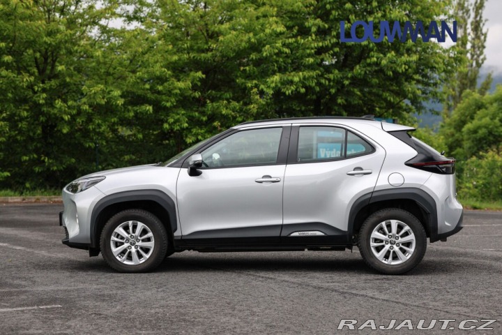 Toyota Yaris Cross 1.5L HEV CVT Comfort 2025