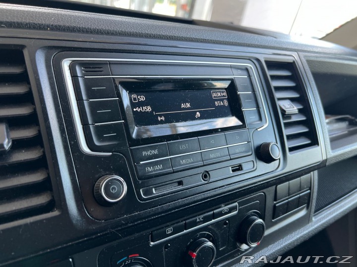 Volkswagen Transporter 2,0TDI 110kW 9míst 2017