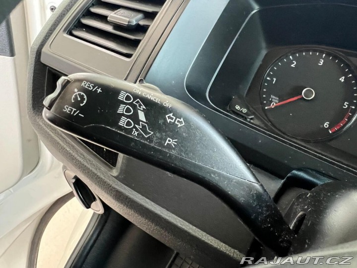 Volkswagen Transporter 2,0TDI 110kW 9míst 2017