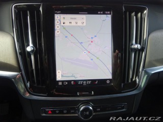 Volvo S90 AWD 173kW Inscription ČR 2022