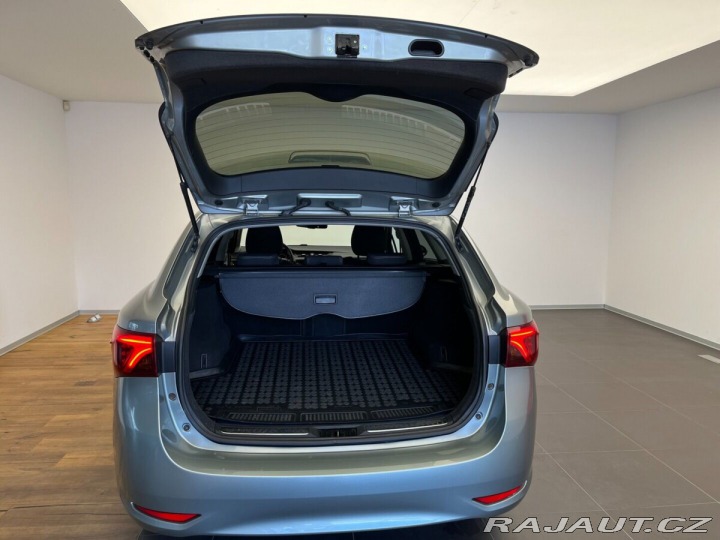 Toyota Avensis 1.8 Valvematic Trend 2017