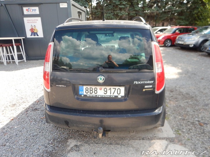 Škoda Roomster 1.2 TSi 63 KW 2012