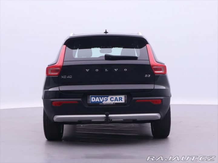 Volvo XC40 2,0 B3 120kW Core DCT CZ 2022